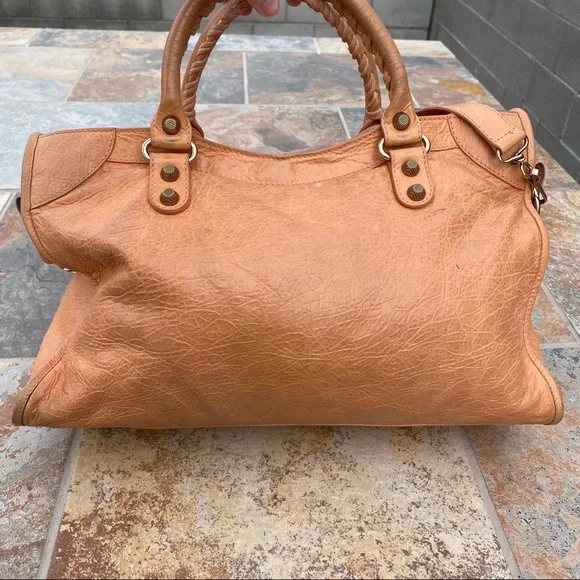 SOLD Balenciaga Rose Blush Leather Motorcycle Bag - Picture 4 of 16